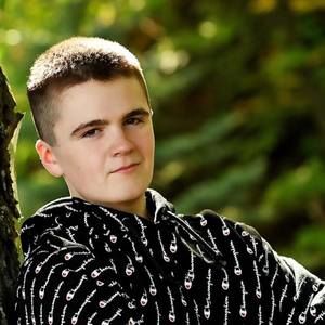 Meet your Posher, Jonathan